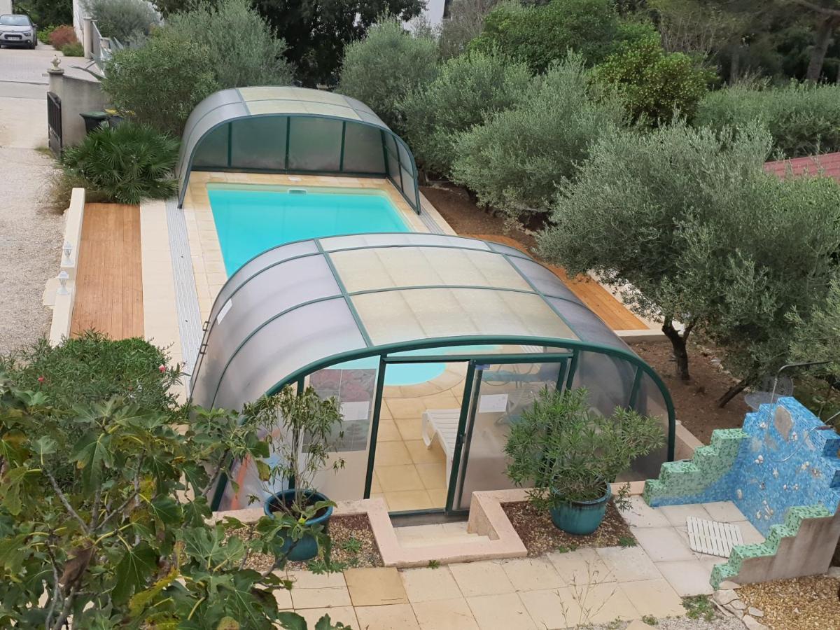 Villa Des Masques Aubais Dış mekan fotoğraf