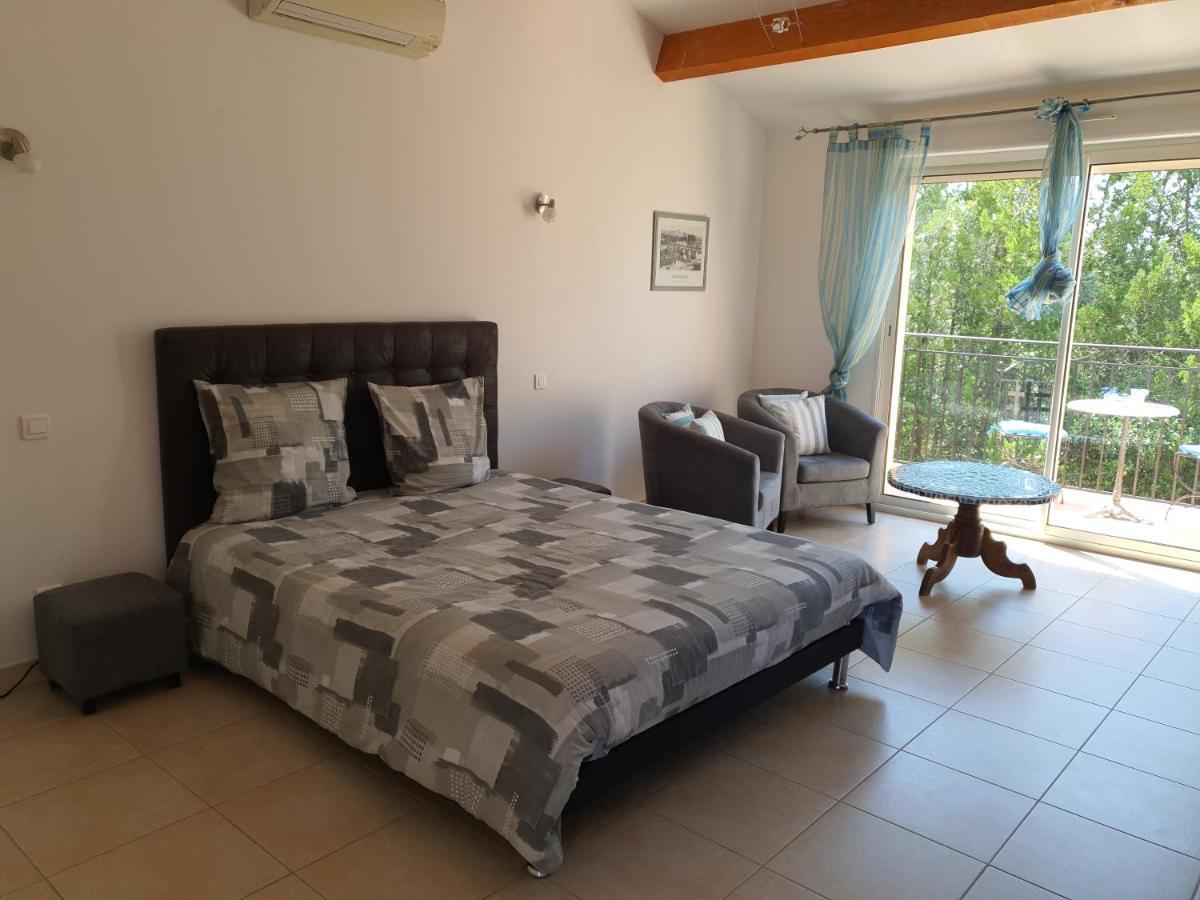 Villa Des Masques Aubais Dış mekan fotoğraf