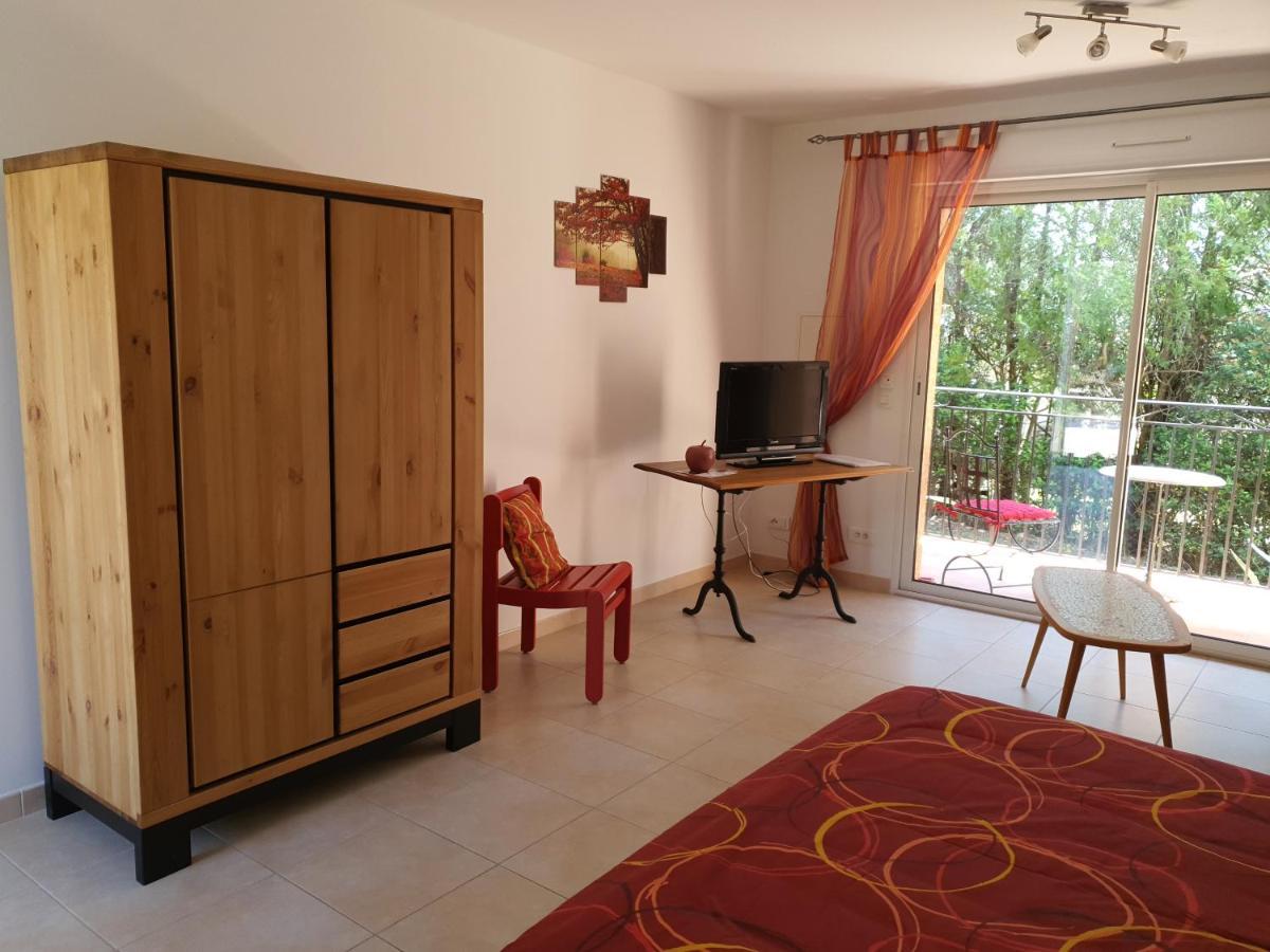 Villa Des Masques Aubais Dış mekan fotoğraf