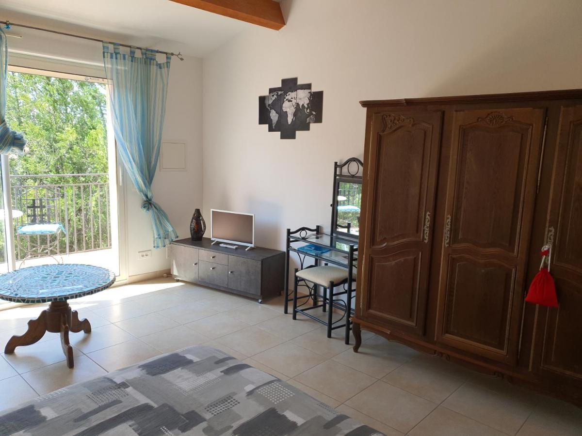 Villa Des Masques Aubais Dış mekan fotoğraf